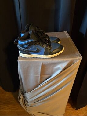 Nike Air Jordan 1 Mid Black and Blue High-Top Sneakers